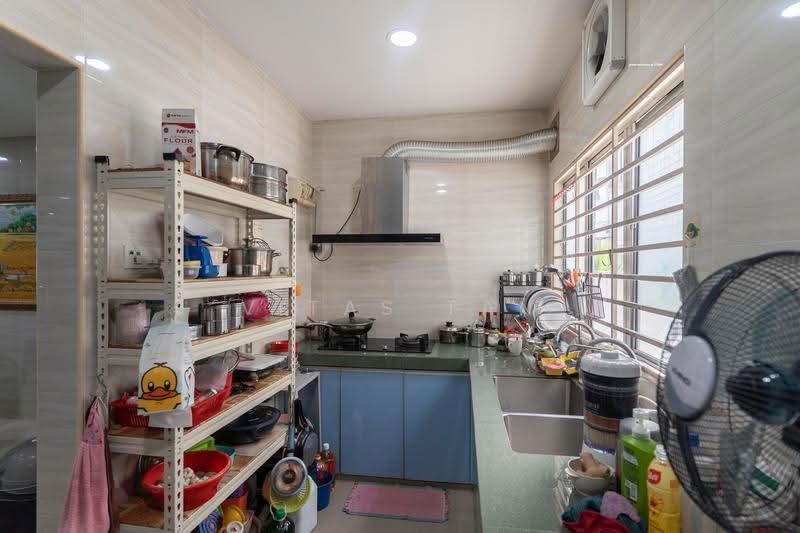 Rumah Berkembar untuk Dijual di Taman Aman Perdana (Kapar) - Vitas Tan - Kitchen - PropertyGuru.com.my
