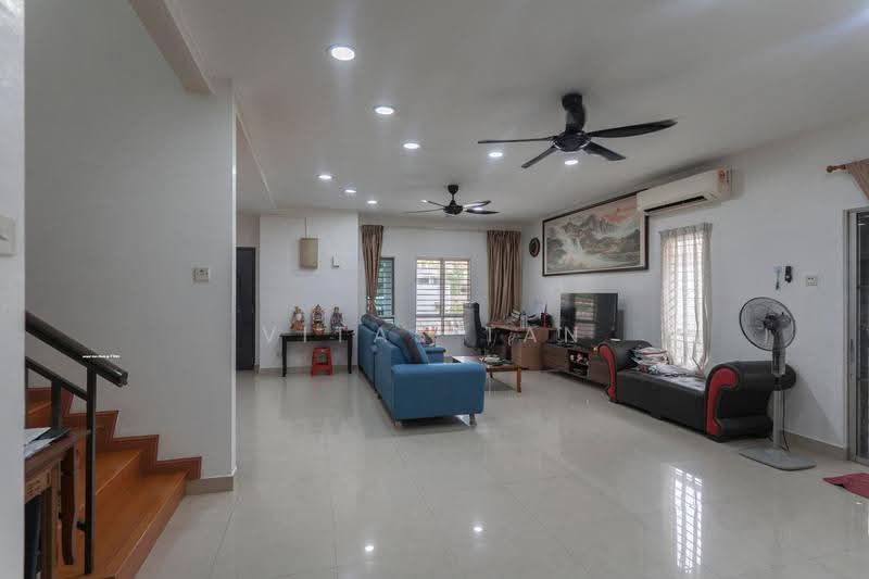 Rumah Berkembar untuk Dijual di Taman Aman Perdana (Kapar) - Vitas Tan - Living Room - PropertyGuru.com.my