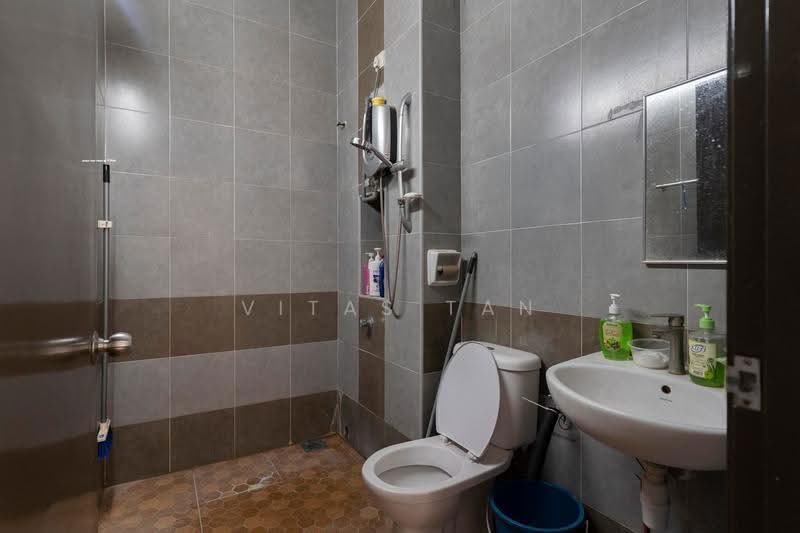 Rumah Berkembar untuk Dijual di Taman Aman Perdana (Kapar) - Vitas Tan - Bathroom - PropertyGuru.com.my