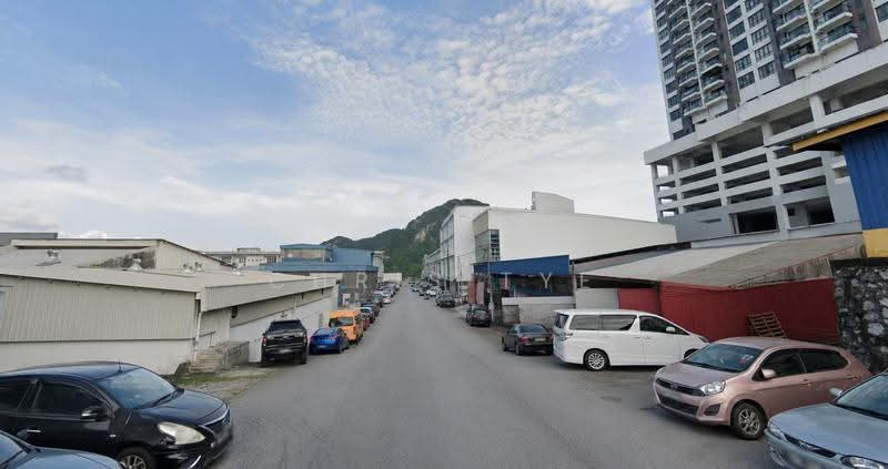 Factory for Sale in Taman Sri Batu Caves (Batu Caves) - Chris Tye - Exterior - PropertyGuru.com.my