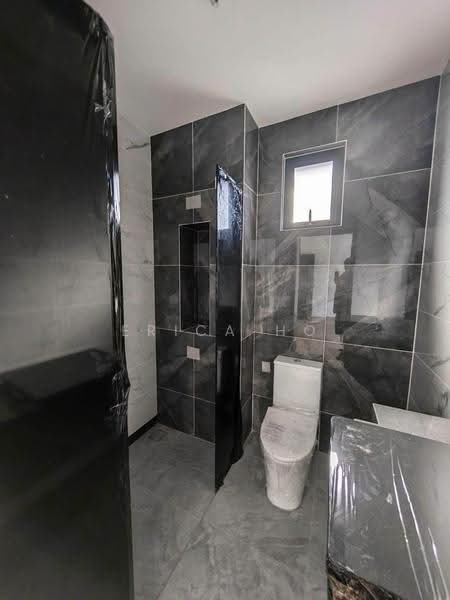 Semi-Detached House for Sale in Iskandar Puteri (Nusajaya) (Johor) - Erica Ho - Bathroom - PropertyGuru.com.my