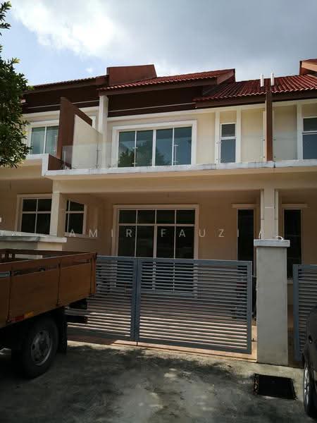 2-storey Terraced House for Sale in Ampang Saujana (Ampang) - Amir Fauzi - Exterior - PropertyGuru.com.my