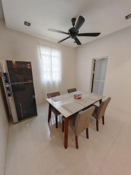 Kondominium untuk Dijual di Grand Ocean - Minggie . - Dining Room - PropertyGuru.com.my