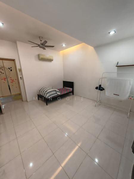 Kondominium untuk Dijual di Grand Ocean - Minggie . - Bedroom - PropertyGuru.com.my