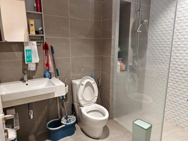 Service Residence for Rent at Quill Residence - Jeffney Lim - Bathroom - PropertyGuru.com.my