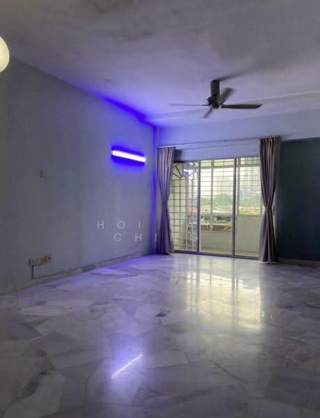 Condominium for Rent at La Villas Condominium - Hoi Lan Ching - Living Room - PropertyGuru.com.my