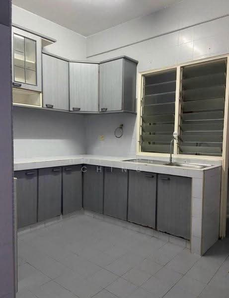 Condominium for Rent at La Villas Condominium - Hoi Lan Ching - Kitchen - PropertyGuru.com.my