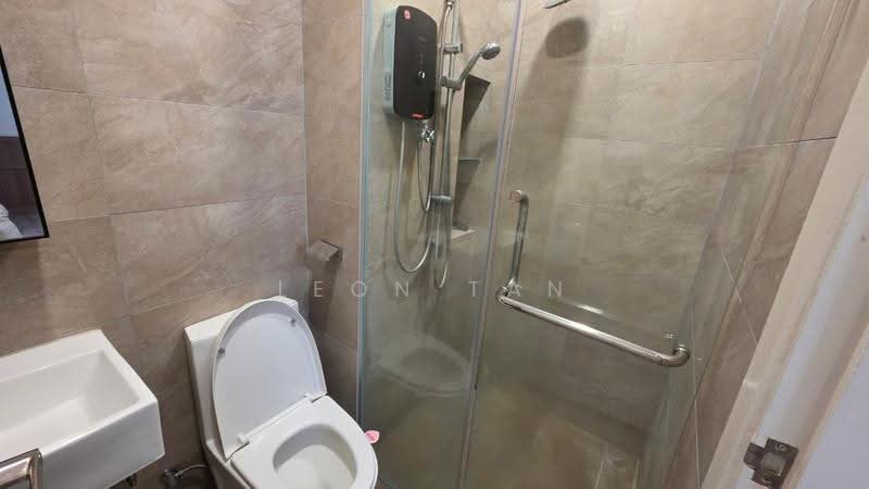 Townhouse for Rent in Kuching (Sarawak) - Leon Tan - Bathroom - PropertyGuru.com.my