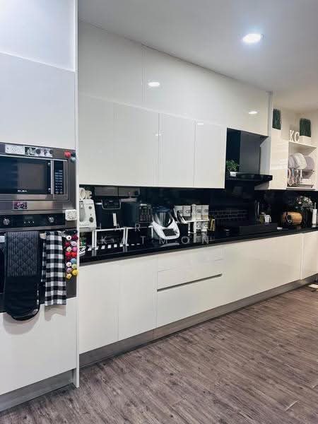 Rumah Teres 3-Tingkat untuk Dijual di Bandar Teknologi Kajang (Kajang) - Haryadi Katmon - Kitchen - PropertyGuru.com.my