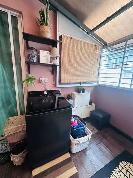 Rumah Teres 3-Tingkat untuk Dijual di Bandar Teknologi Kajang (Kajang) - Haryadi Katmon - Balcony - PropertyGuru.com.my