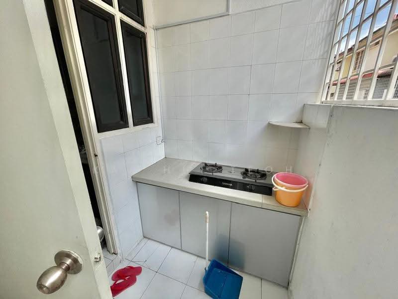 Rumah Teres 2-Tingkat untuk Dijual di Taman Saujana Permai (Bukit Mertajam) - Kah Hui Teoh - Kitchen - PropertyGuru.com.my