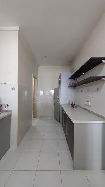 Kondominium untuk Dijual di The Tamarind - Danny Chuah - Kitchen - PropertyGuru.com.my