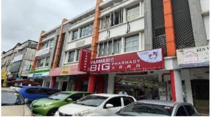 Shop / Office for Rent in Bandar Seri Putra (Bangi) - MckayC TEH - Exterior - PropertyGuru.com.my