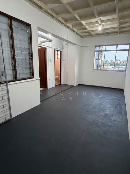 Shop for Sale in Kuching (Sarawak) - Nai Ching Jap - Interior - PropertyGuru.com.my