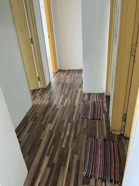 Apartment for Rent at Pangsapuri Cempaka - Lee Yuqi - Corridor - PropertyGuru.com.my