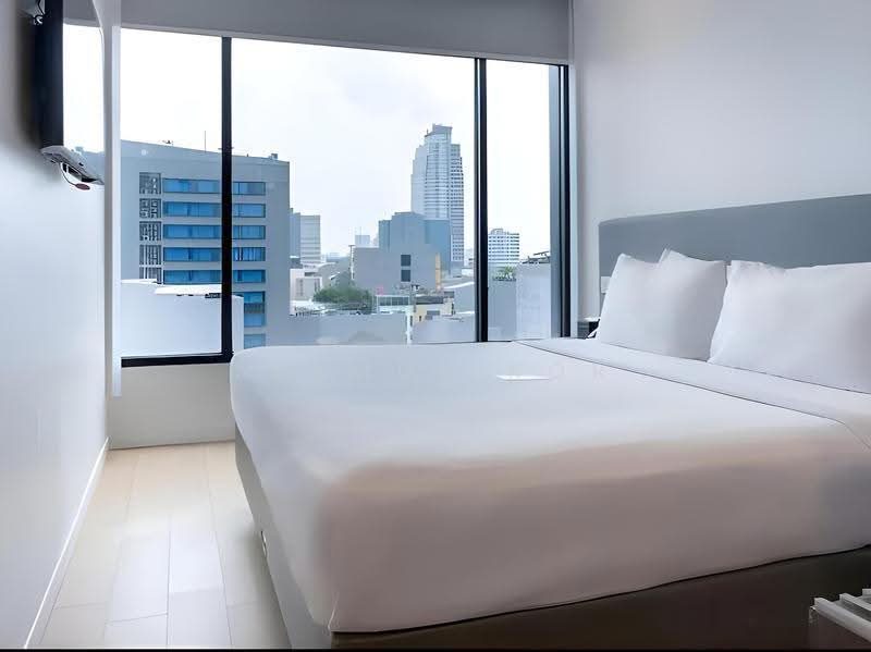 Hotel / Resort untuk Dijual di Taman Johor Jaya (Johor Bahru) - Seamus Kor - Bedroom - PropertyGuru.com.my