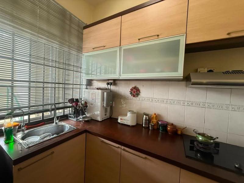 Townhouse for Rent in Johor Bahru (Johor) - Kyoris Loh - Kitchen - PropertyGuru.com.my
