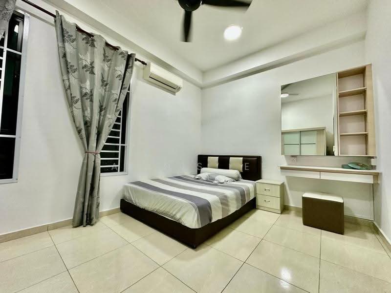 Kediaman Servis untuk Dijual di Sky Breeze Service Apartment - Alanis Lee - Bedroom - PropertyGuru.com.my