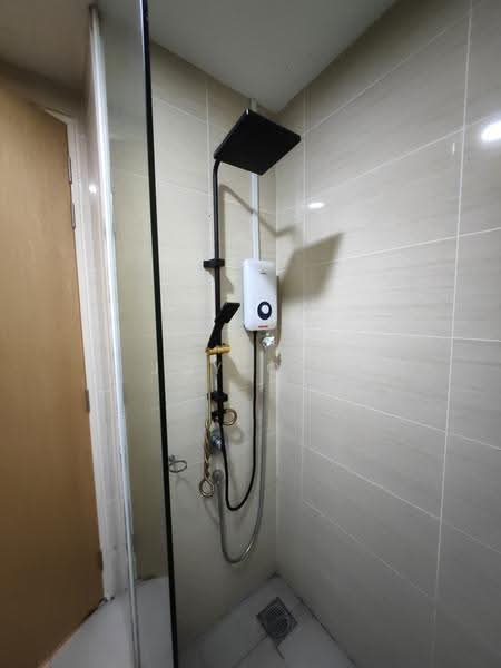 Service Residence for Sale at Setia SKY Residences - Joy Ooi - Bathroom - PropertyGuru.com.my