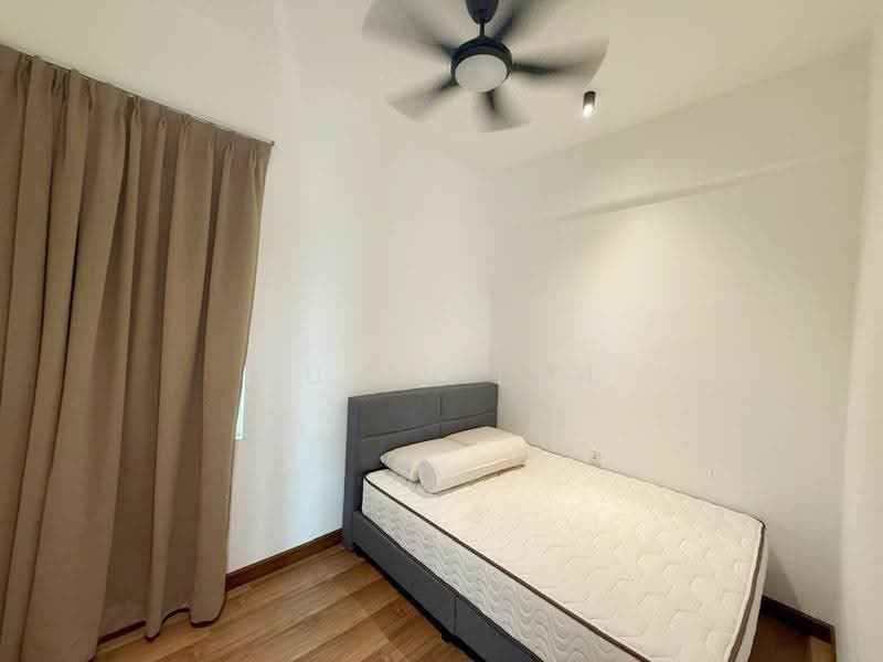 Kondominium untuk Disewa di The Navens - Quinn Loh - Bedroom - PropertyGuru.com.my
