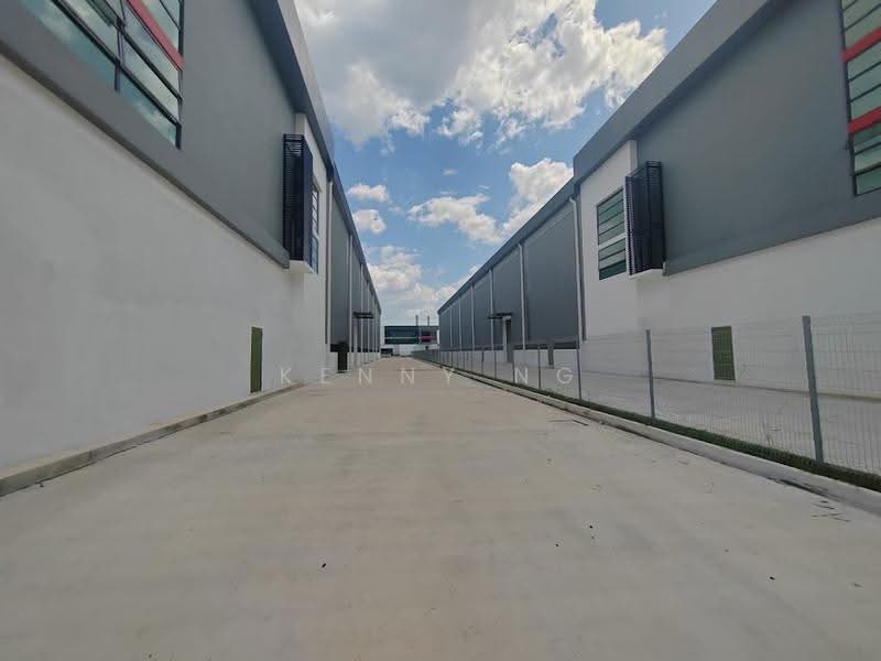 Semi-D Factory for Rent in Sungai Manggis (Banting) - Kenny Ng - Exterior - PropertyGuru.com.my