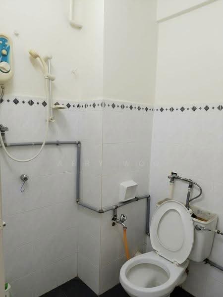 Kondominium untuk Disewa di Azuria Condominium - Abby Woo - PropertyGuru.com.my