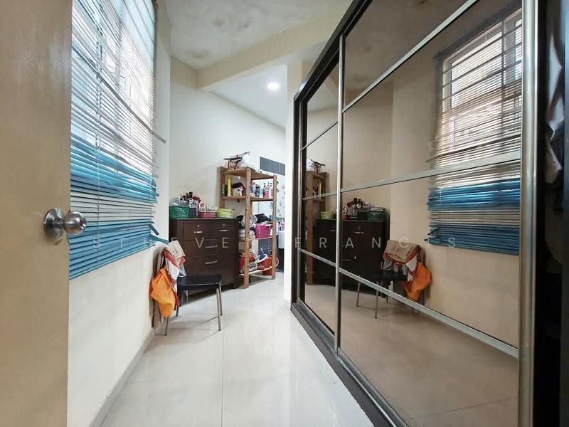 Semi-Detached House for Sale in Gombak (Kuala Lumpur) - Stheven Francis - Interior - PropertyGuru.com.my
