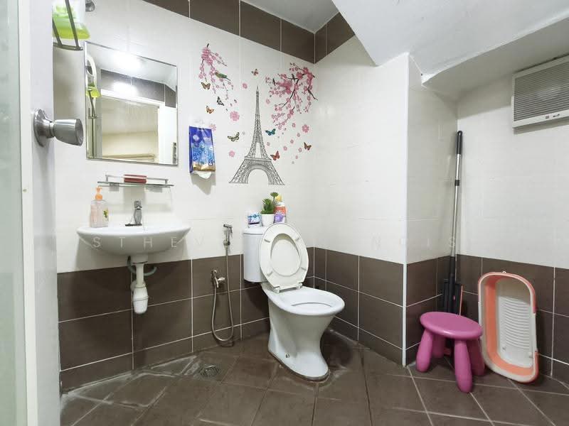 Semi-Detached House for Sale in Kuala Lumpur (Kuala Lumpur) - Stheven Francis - Bathroom - PropertyGuru.com.my