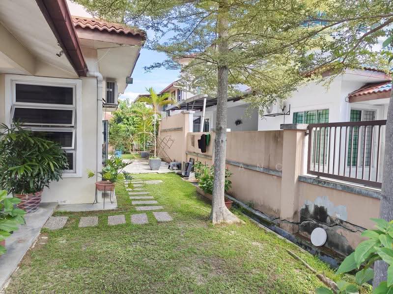 Semi-Detached House for Sale in Gombak (Kuala Lumpur) - Stheven Francis - Exterior - PropertyGuru.com.my