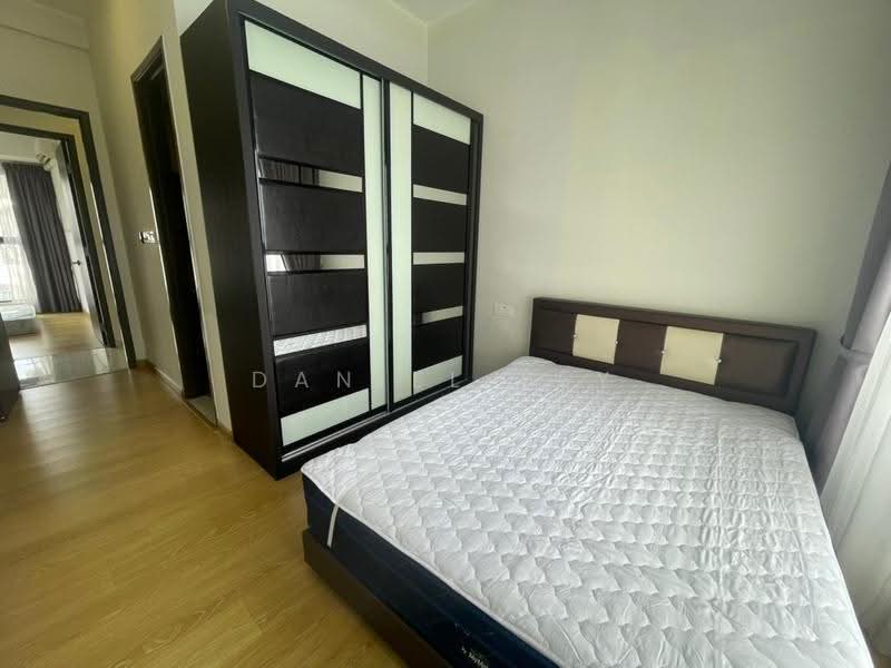 Condominium for Rent at Amberside @ Country Garden Danga Bay - Daniel Tey - Bedroom - PropertyGuru.com.my