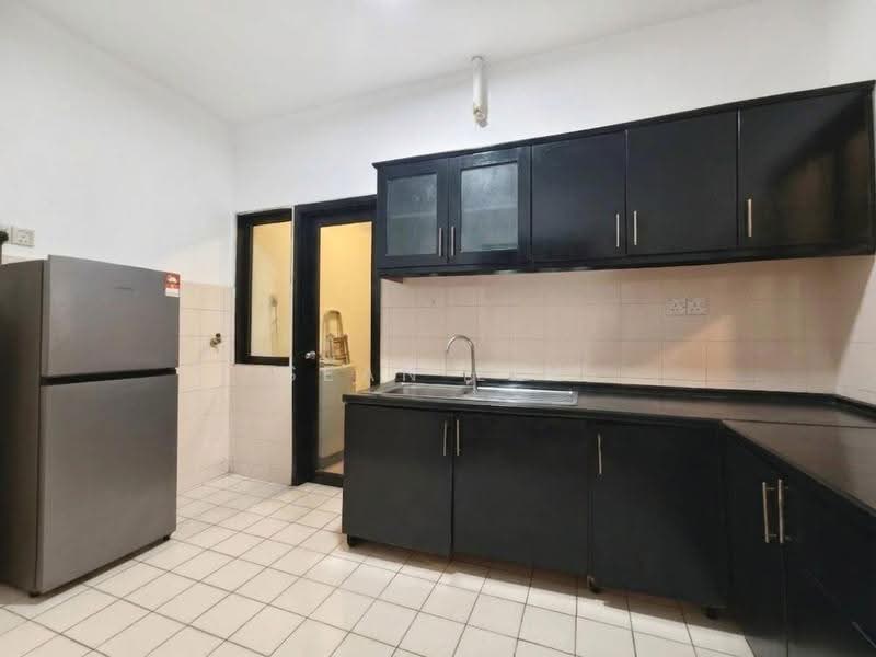 Condominium for Sale at Sri Putramas - Sean Lim - Kitchen - PropertyGuru.com.my