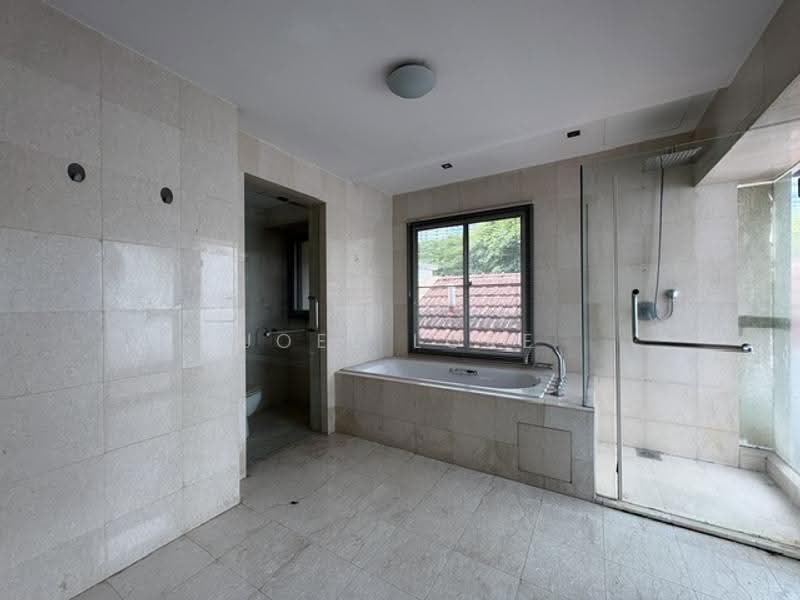 Rumah Teres 4-Tingkat untuk Disewa di Federal Hill (Bangsar) - Joel Loke - Bathroom - PropertyGuru.com.my