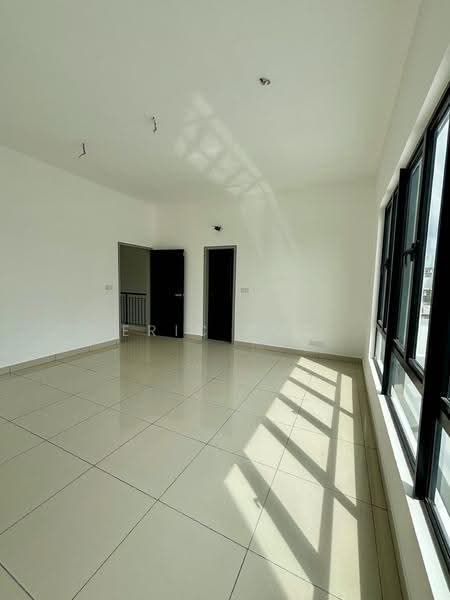 Rumah Kluster untuk Dijual di Taman Mount Austin (Tebrau) - Eric Foo - Interior - PropertyGuru.com.my
