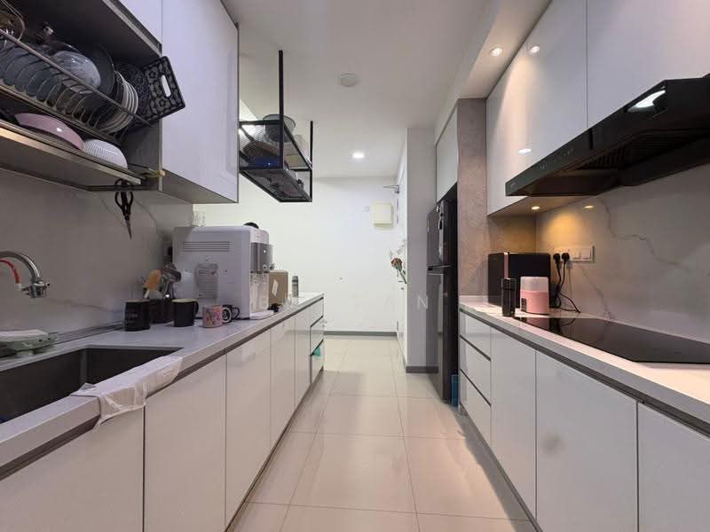 Kediaman Servis untuk Dijual di United Point (Residensi Berpadu) - BC TAN - Kitchen - PropertyGuru.com.my