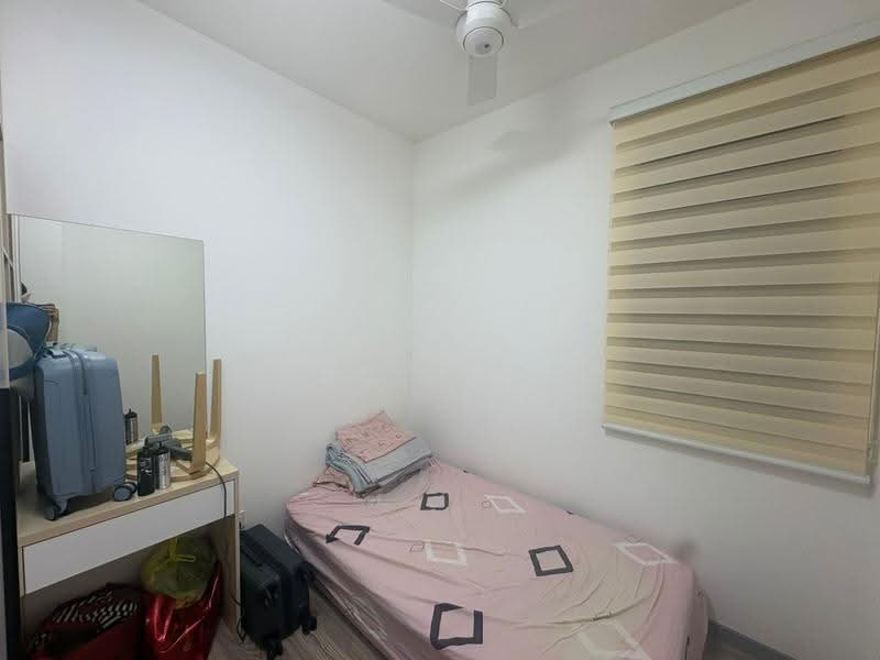 Kediaman Servis untuk Dijual di United Point (Residensi Berpadu) - BC TAN - Bedroom - PropertyGuru.com.my