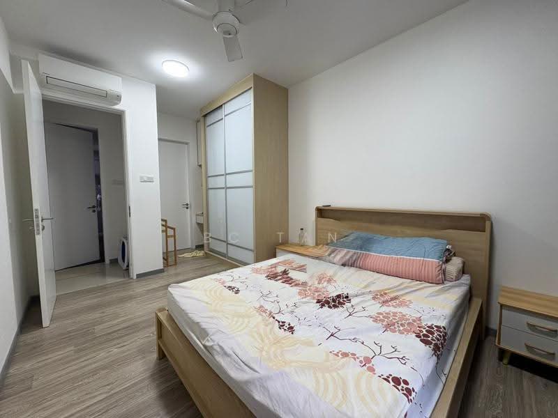 Kediaman Servis untuk Dijual di United Point (Residensi Berpadu) - BC TAN - Bedroom - PropertyGuru.com.my