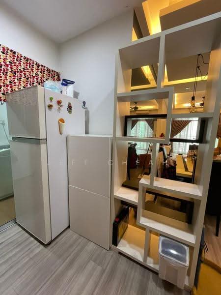 Kediaman Servis untuk Dijual di OUG Parklane - Jeff Cheah - Kitchen - PropertyGuru.com.my