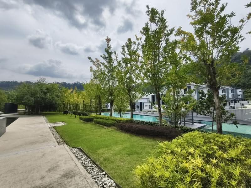 Rumah Berkembar untuk Dijual di Ampang (Selangor) - Hetha Chan - Exterior - PropertyGuru.com.my