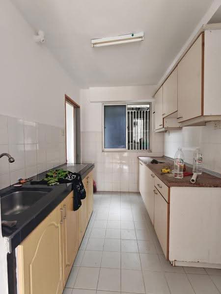 Apartment for Rent at Taman Kristal - Alex Ho - Kitchen - PropertyGuru.com.my