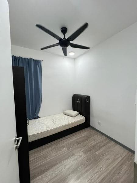 Kediaman Servis untuk Dijual di United Point (Residensi Berpadu) - BC TAN - Bedroom - PropertyGuru.com.my