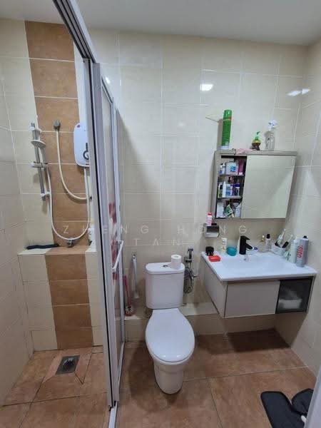 Rumah Teres 2-Tingkat untuk Dijual di Taman Danau Kota (Setapak) - Zheng Hong Tan - Bathroom - PropertyGuru.com.my