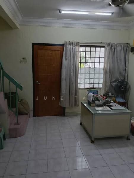 Rumah Teres 2-Tingkat untuk Dijual di Taman Puteri Wangsa (Ulu Tiram) - June Tan - Interior - PropertyGuru.com.my
