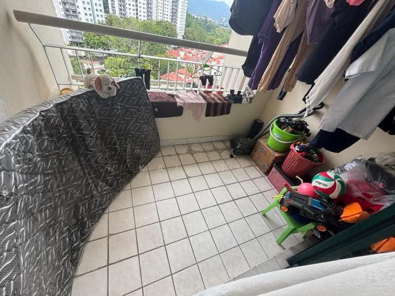 Condominium for Sale at Nadia Parkfront - Kai Yin - Balcony - PropertyGuru.com.my