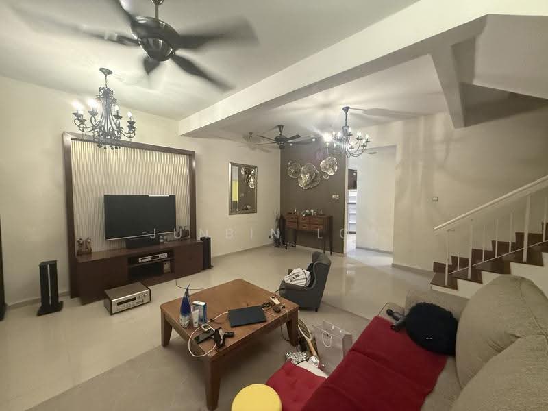 2-storey Terraced House for Rent in Bandar Puteri Puchong (Puchong) - Junbin Low - Living Room - PropertyGuru.com.my