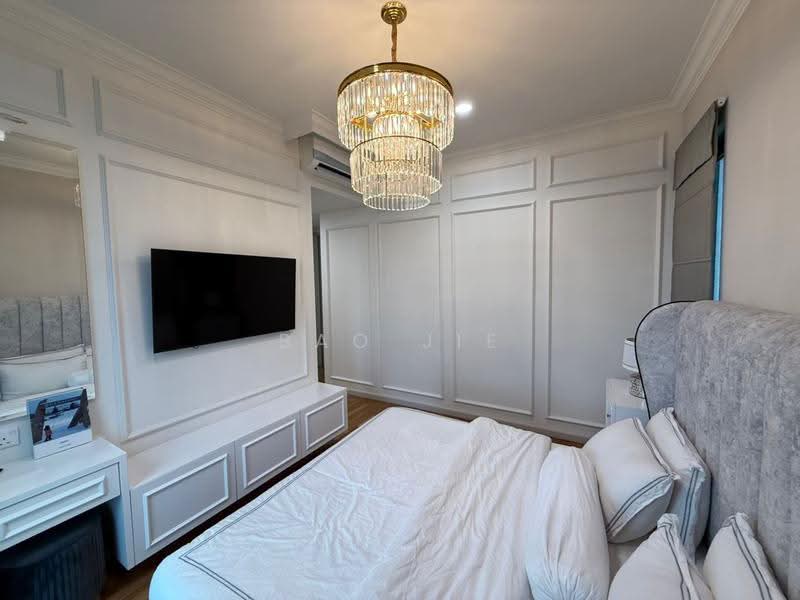 Kediaman Servis untuk Dijual di Residensi Solaris Parq - Bao Jie - Bedroom - PropertyGuru.com.my