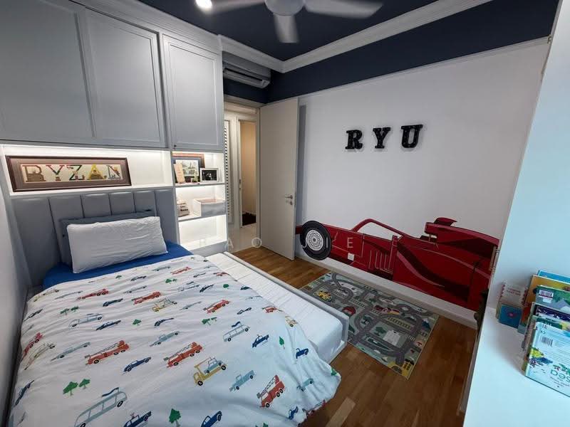 Kediaman Servis untuk Dijual di Residensi Solaris Parq - Bao Jie - Bedroom - PropertyGuru.com.my