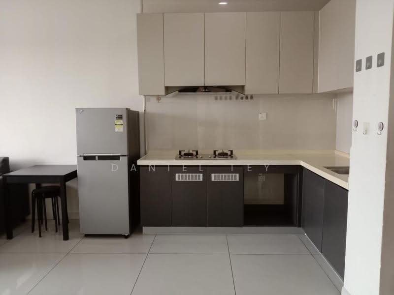 Condominium for Rent at Bay Point @ Country Garden Danga Bay - Daniel Tey - Kitchen - PropertyGuru.com.my