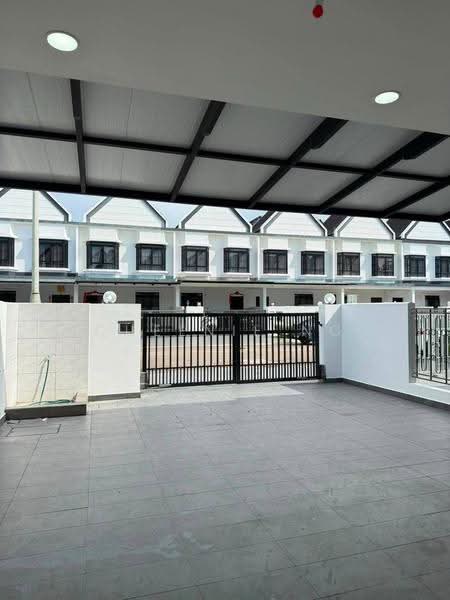 Rumah Teres untuk Disewa di Johor Bahru (Johor) - Queenie Ng - Exterior - PropertyGuru.com.my
