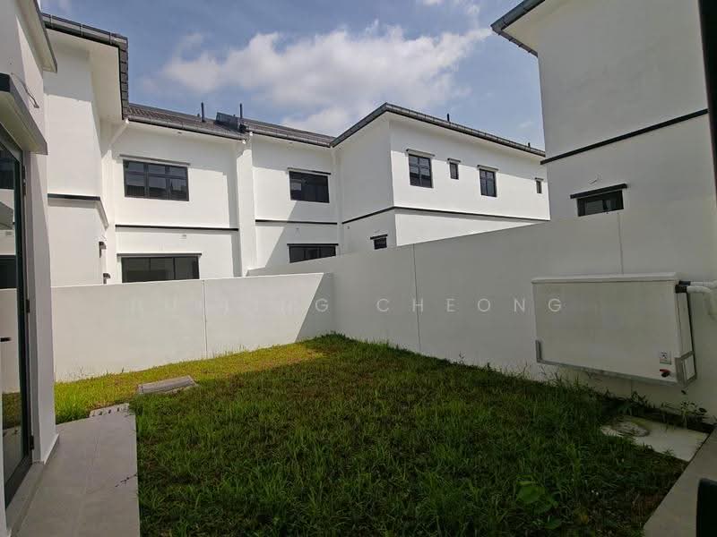 Cluster House for Sale in Taman Ekoflora (Johor Bahru) - Huiling Cheong - Exterior - PropertyGuru.com.my