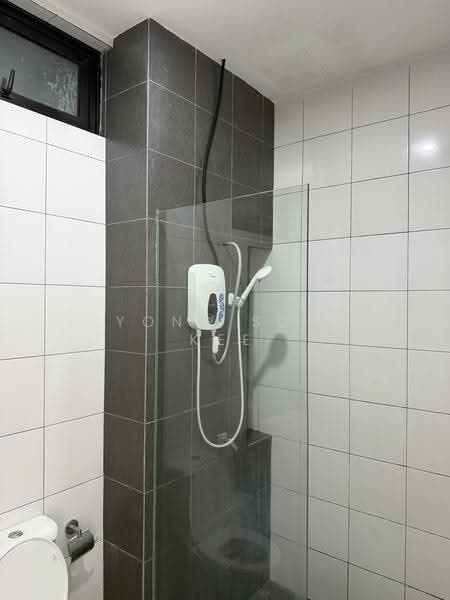 Kondominium untuk Disewa di Evoke Residence - Yong Soo Kee - Bathroom - PropertyGuru.com.my